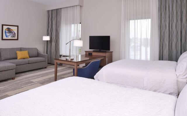 Hampton Inn & Suites Cincinnati-Mason