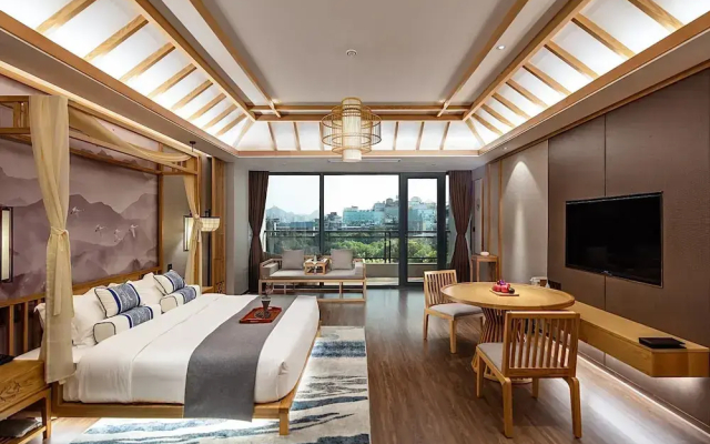 Li River Secluded Hotel