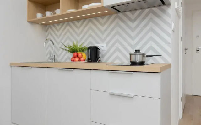 Nocznickiego Studios by Renters