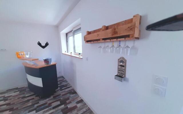 gite des mariés à 7mn du puy du F0U