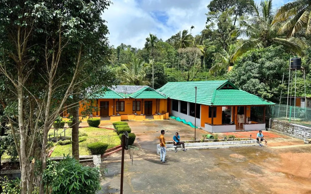 Sherlock Retreat - Yamini Green