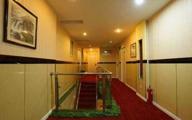 Nanjing Tianyou Hotel (Bayi Hospital Changfu Street Subway Station Branch)