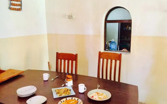 Akogo House - Hostel and Backpackers