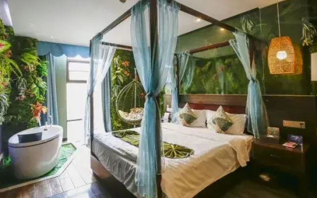 Meishan Yichuan Earl Hotel (Meishan East Railway Station Wanda Plaza)