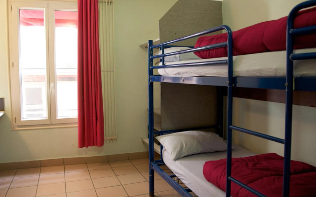 Auberge Internationale des Jeunes - Hostel