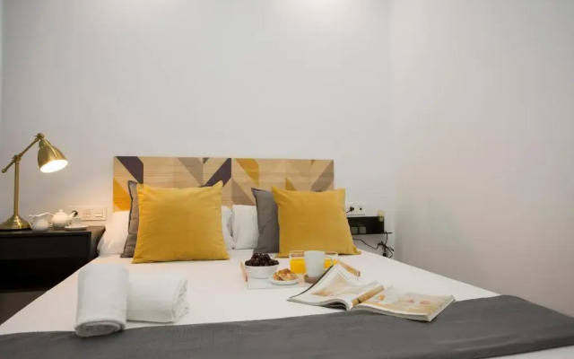 SingularStays Sorolla