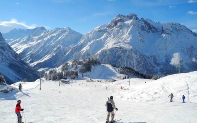 Apartment With 2 Bedrooms in Pralognan-la-vanoise, With Wonderful Moun