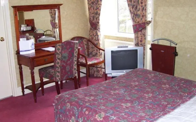 Alder House Hotel