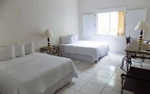 Hotel Las Palomas Tepic Express