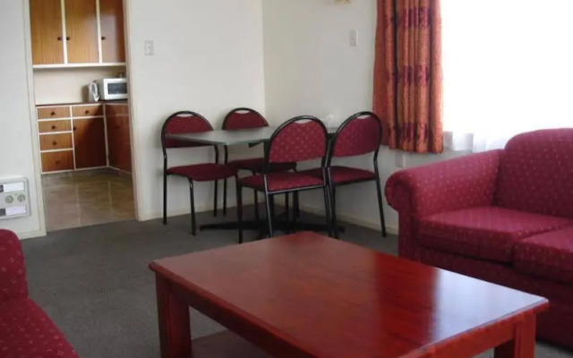 Willowbank Motel