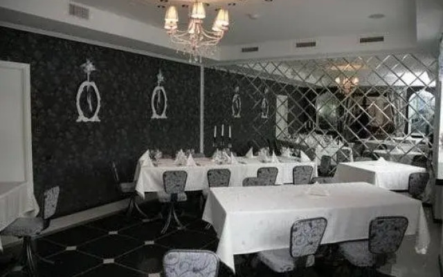 Hotel Apalenis