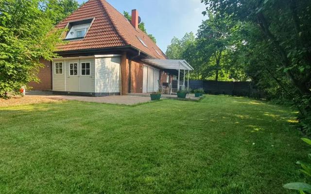 Tolle 125m² Erdgeschoßwohnung im Einzelhaus
