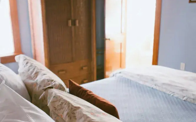 Beacon House Inn Bed & Breakfast