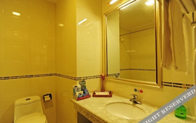 Lu Zhou jinshan Sunshine Holiday Hotel