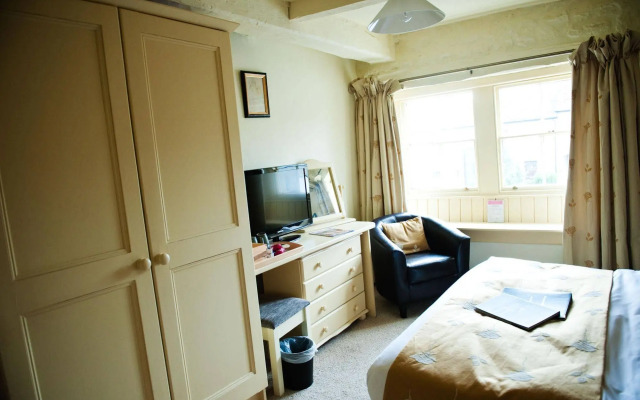 The Plough Inn