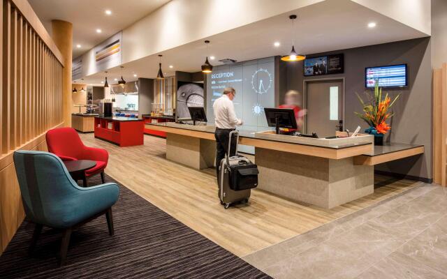ibis Mackay