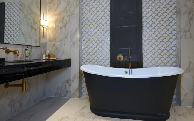 Cameron House On Loch Lomond