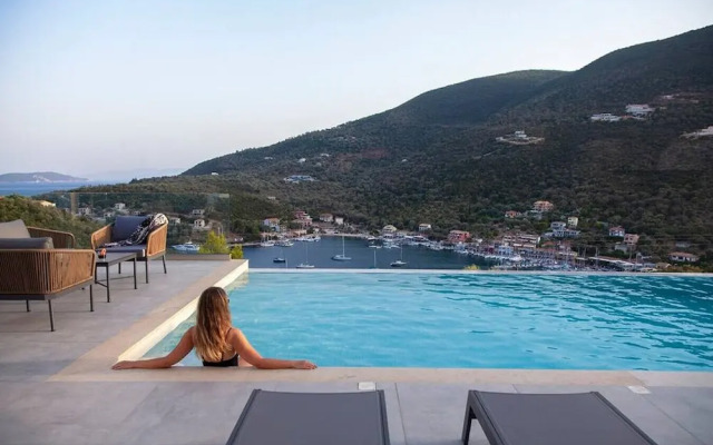 Villa Roya in Sivota