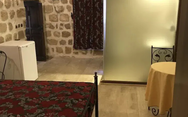 Kasr-I Abbas Hotel