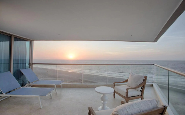 Radisson Cartagena Ocean Pavillion Hotel