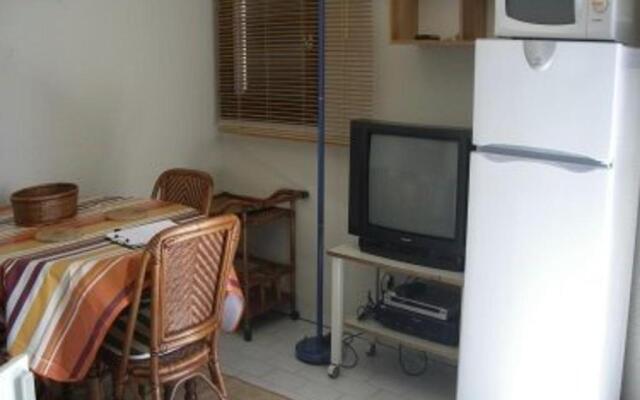 Appartement Saint-Cyprien, 1 pièce, 4 personnes - FR-1-225D-152