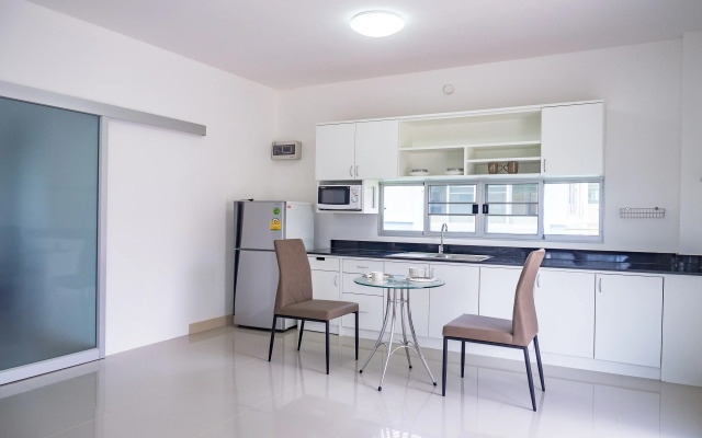 Baan Ping Kan Longstay by ZUZU