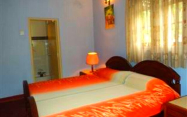 Holiday Nest Bed And Breakfast