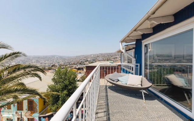 Casablu Hotel