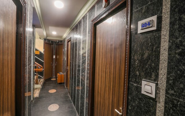 Oyo 12680 Hotel Sitara Grand
