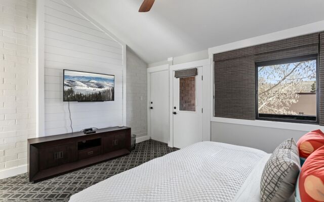 Park Ave Condos Captain Molly 1841, Park City