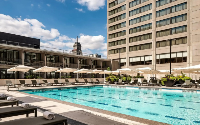Sheraton Centre Toronto Hotel