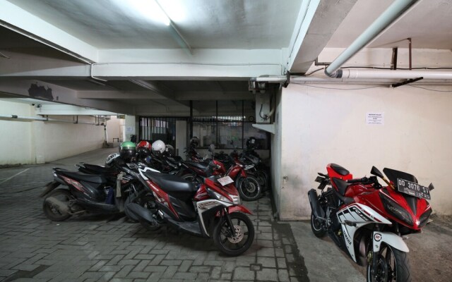 Airy Maricaya Pasewang 27 Makassar