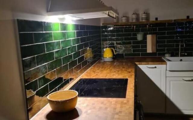 Uroczy apartament blisko centrum - 10 min do plaży