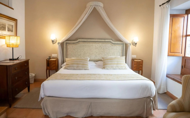 Hotel Puerta de la Luna