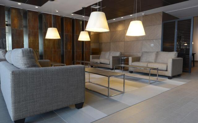 Holiday Inn Santiago - Airport Terminal by IHG