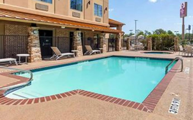 Best Western Plus Classic Inn & Suites