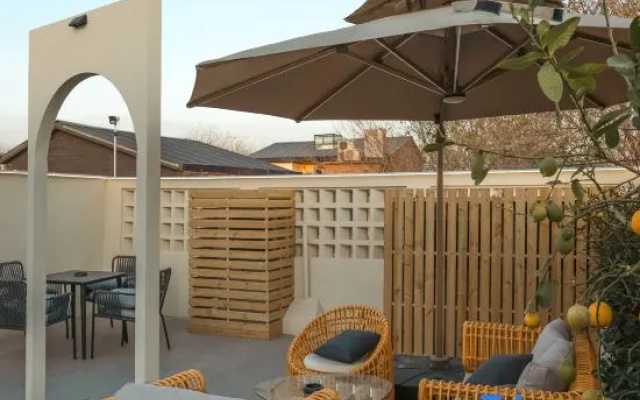 Shanwu · Versatile Style | Sky Garden Designer Scenic Homestay (Old Town Center) – Outside – Luoyang