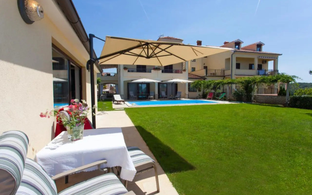 Premium Central Apartments