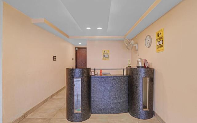 OYO Flagship 80648 HOTEL DDS LAWN