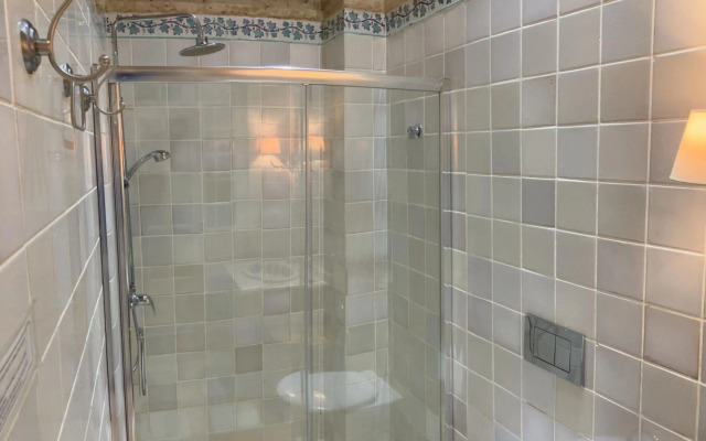 Pequeño palacete Calle Santas Patronas