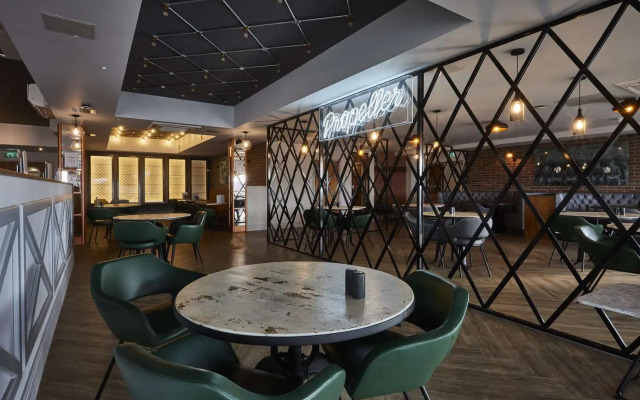 Hampton by Hilton Humberside Airport