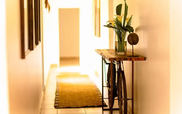 Burley House - Guest House