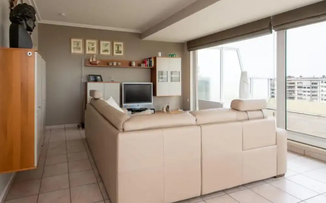 Beautiful Apartment With a View of the Marina