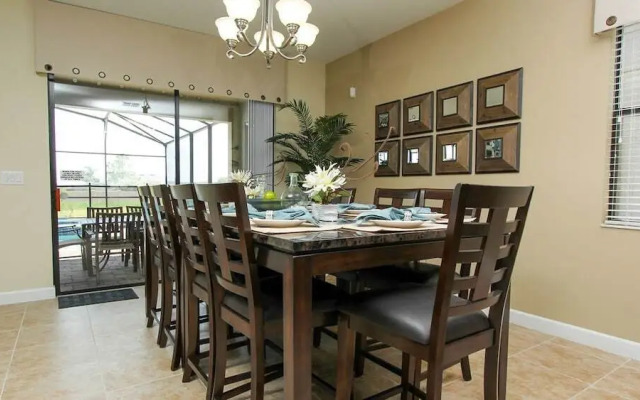 Villa 1488 Moon Valley