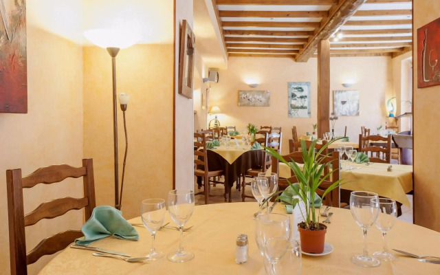 Hotel Le Saint Clément