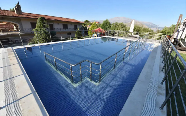 Alexander AMEA Hotel