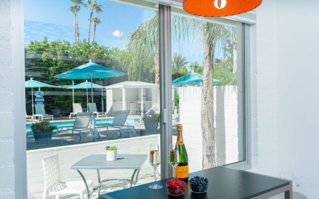 BelleVue Oasis-Palm Springs - Adults Only