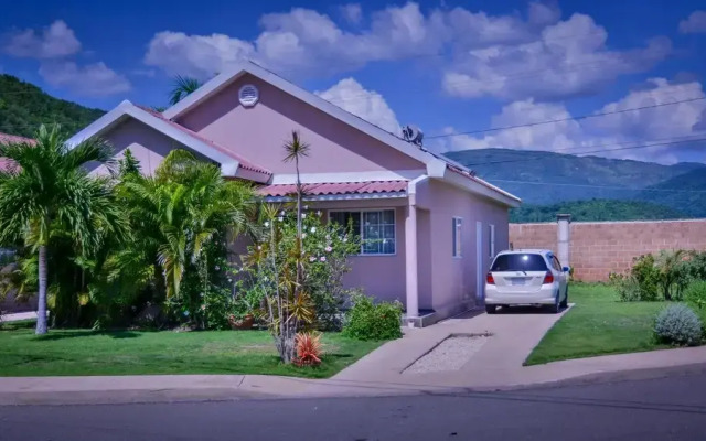 The Country Club Villa II