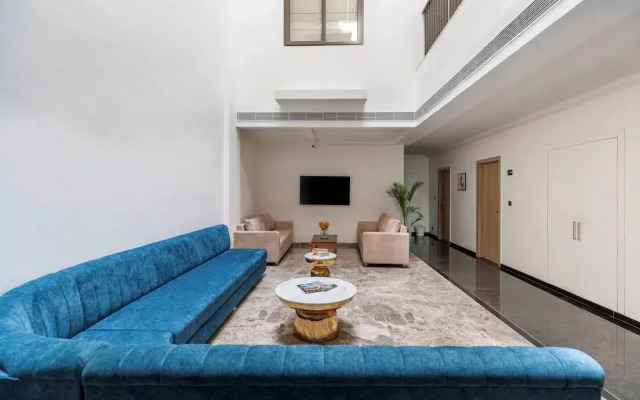 7 Rays Hotel