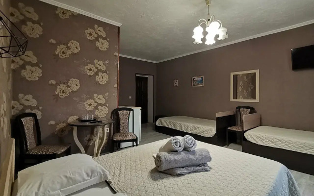 Elena Guest House
